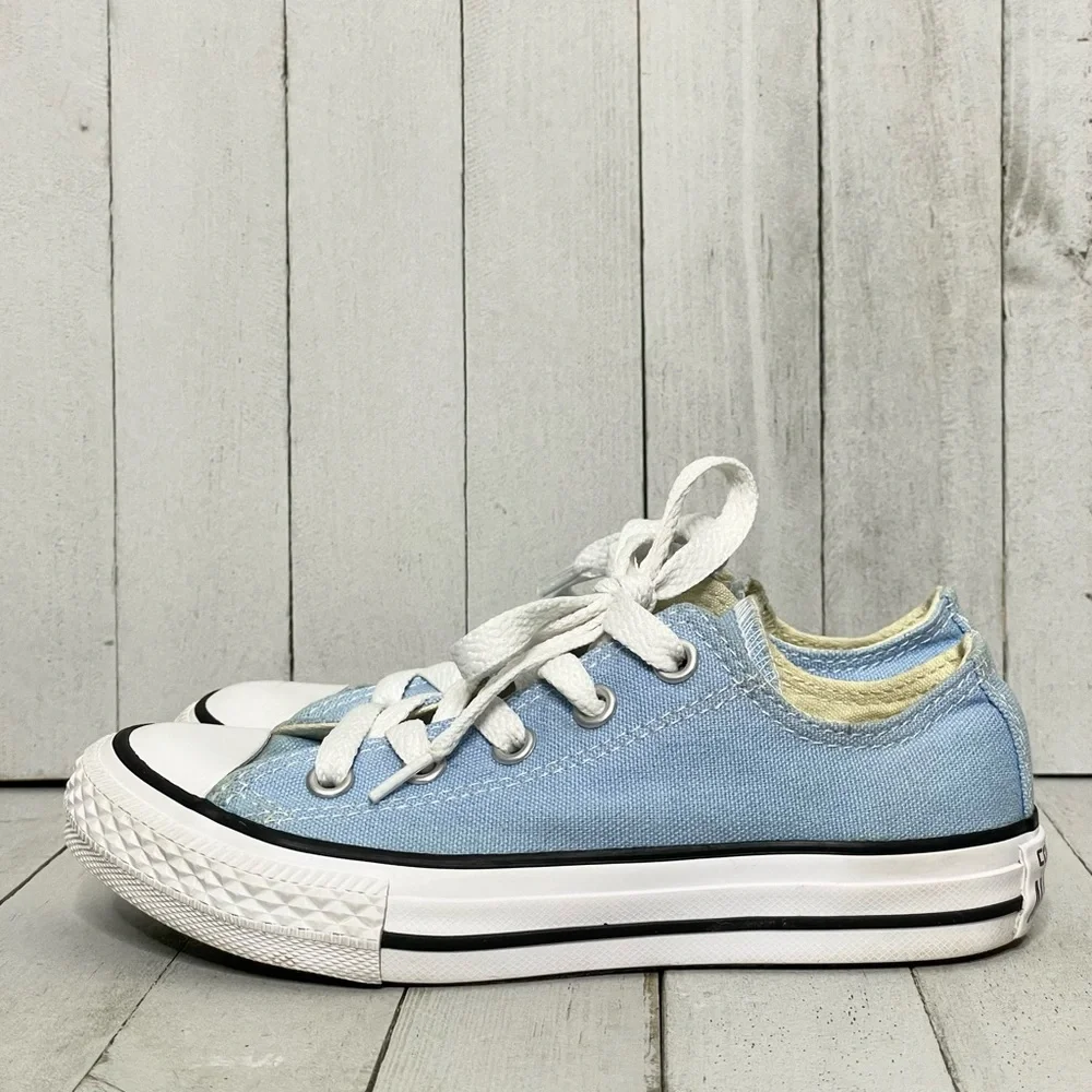 CONVERSE Chuck Taylor All Star Low Top Sneakers